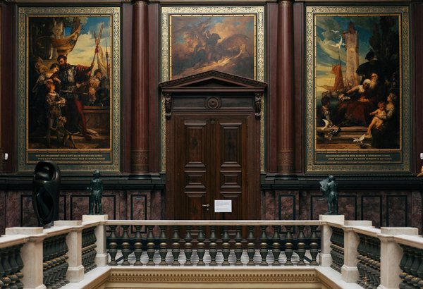 Peindre un portrait : astuces et techniques artistiques